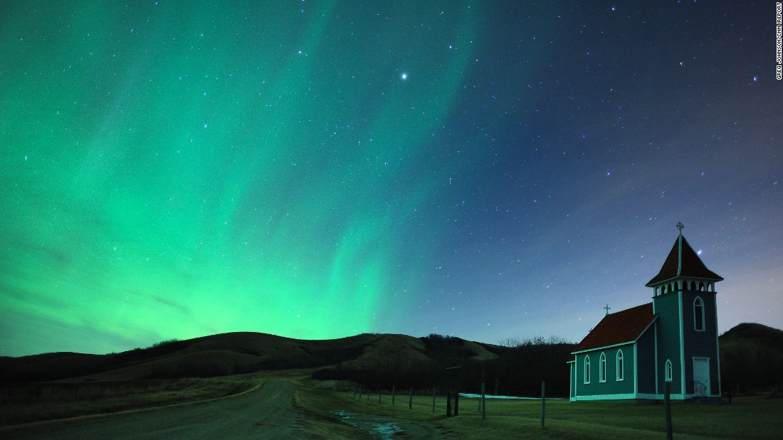 150318103832-aurora-borealis-saskatchewan-irpt-super-169.jpg - Aurora  Borealis